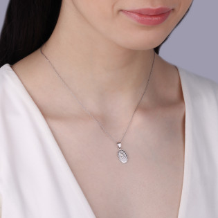 Medalik srebrny rodowany Matka Boska Częstochowska próba 925