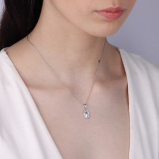 Medalik srebrny Niepokalana w owalu próba 925