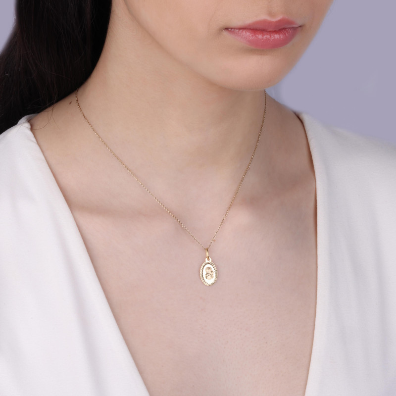 Medalik złoty Częstochowska w ażurowym owalu próba 585