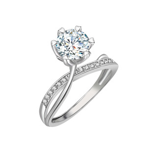 Pierścionek srebrny z moissanitami