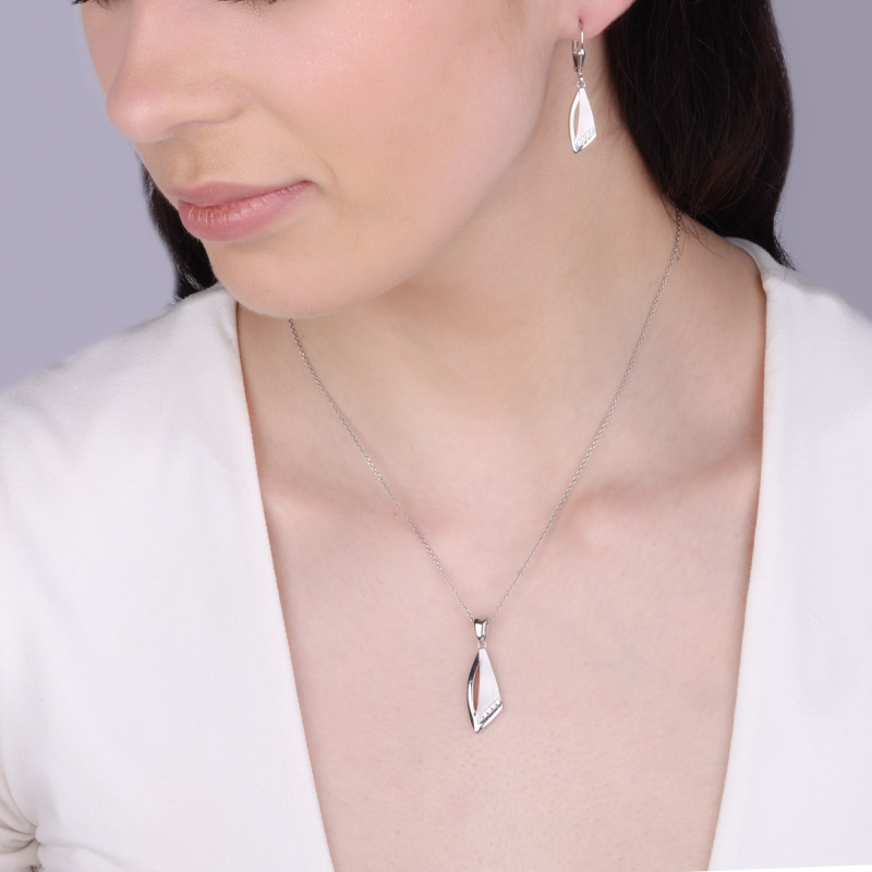 Komplet srebrny kolczyki i zawieszka trójkąt obły z białymi cyrkoniami OL ZS-EP598 próba 925