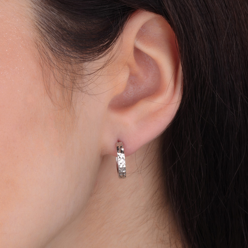 Kolczyki srebrne blaszki kółka grawerowane