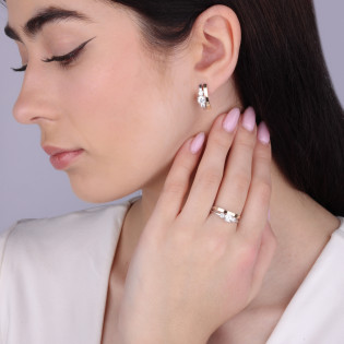 Kolczyki srebrne z białymi cyrkoniami i złotą blaszką