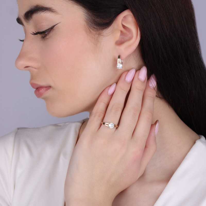 Pierścionek srebrny z białą cyrkonią i złotą blaszką