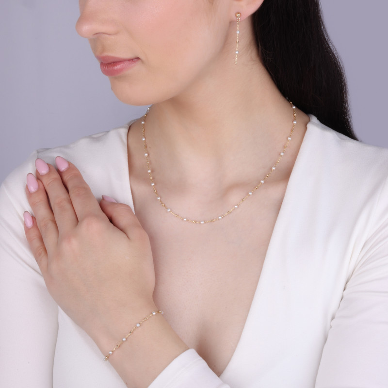 Kolczyki złote z białymi perłami i kulkami