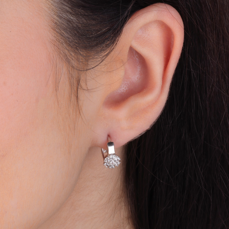 Kolczyki srebrne kwiatek z cyrkoniami na kółku