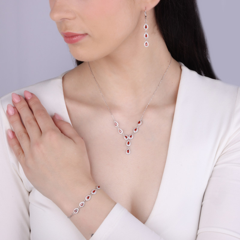 Naszyjnik srebrny markizy z czerwonymi cyrkoniami