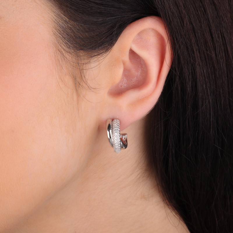 Kolczyki srebrne półkółka z białymi cyrkoniami