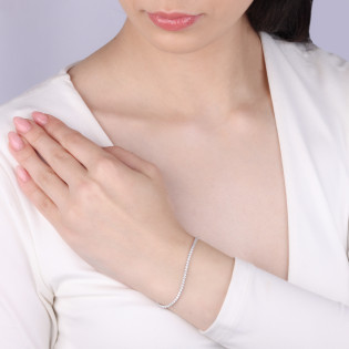 Bransoleta srebrna z rzędem białych cyrkonii