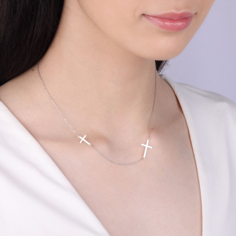 Naszyjnik srebrny z dwoma krzyżykami