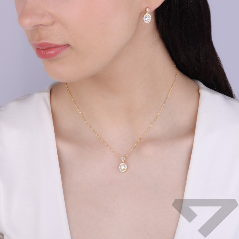 Kolczyki pozłacane owalna markiza z cyrkoniami