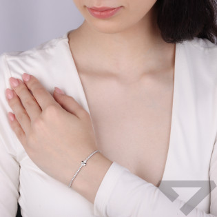 Bransoleta srebrna z rzędem cyrkonii i koniczynką