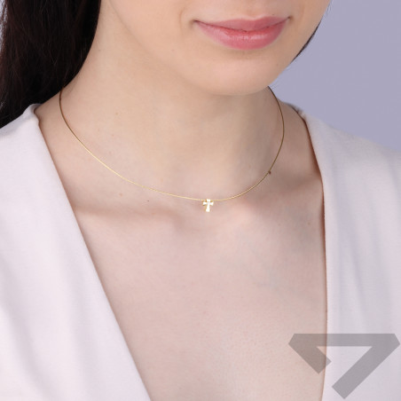 Naszyjnik pozłacany z krzyżykiem z cyrkonią