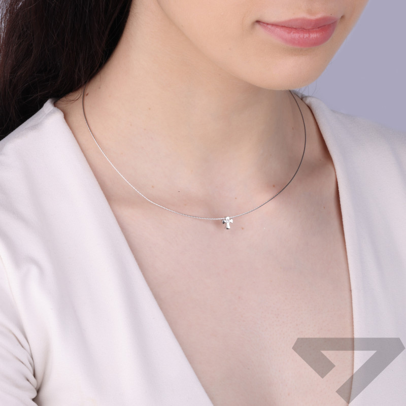 Naszyjnik srebrny z krzyżykiem i cyrkonią