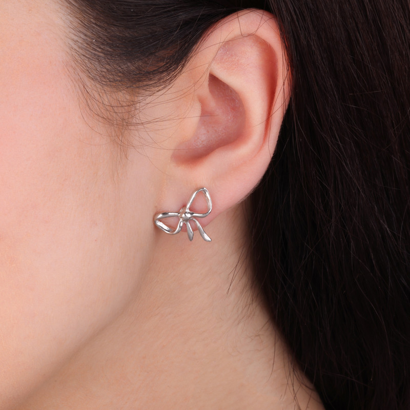 Kolczyki srebrne kokardka ramka