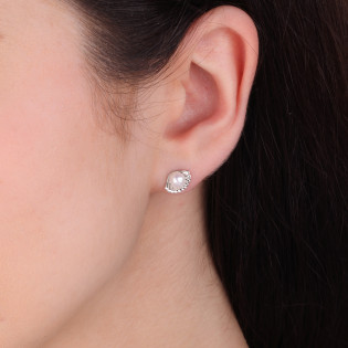 Kolczyki srebrne z białą perłą w muszli