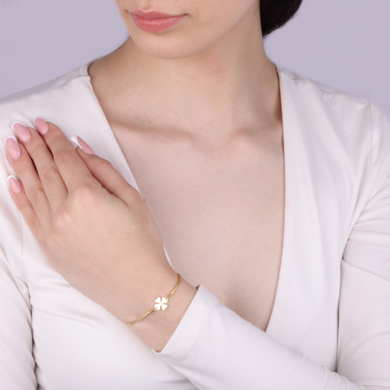 Bransoleta pozłacana z koniczynką