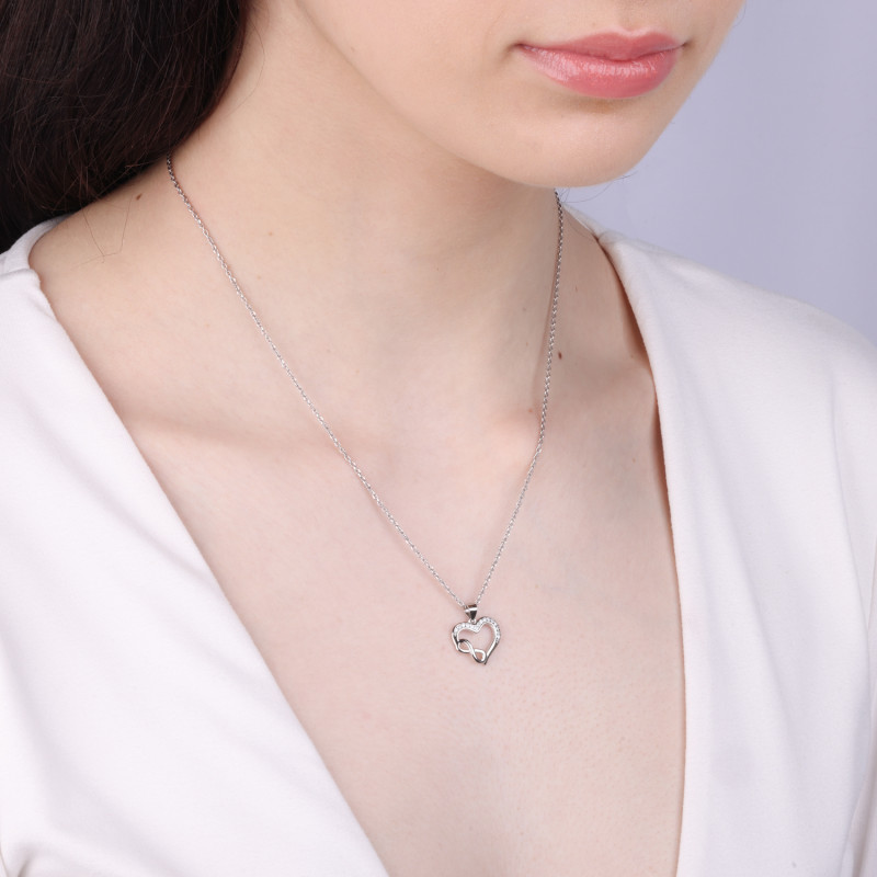 Serduszko srebrne z infinity i cyrkoniami