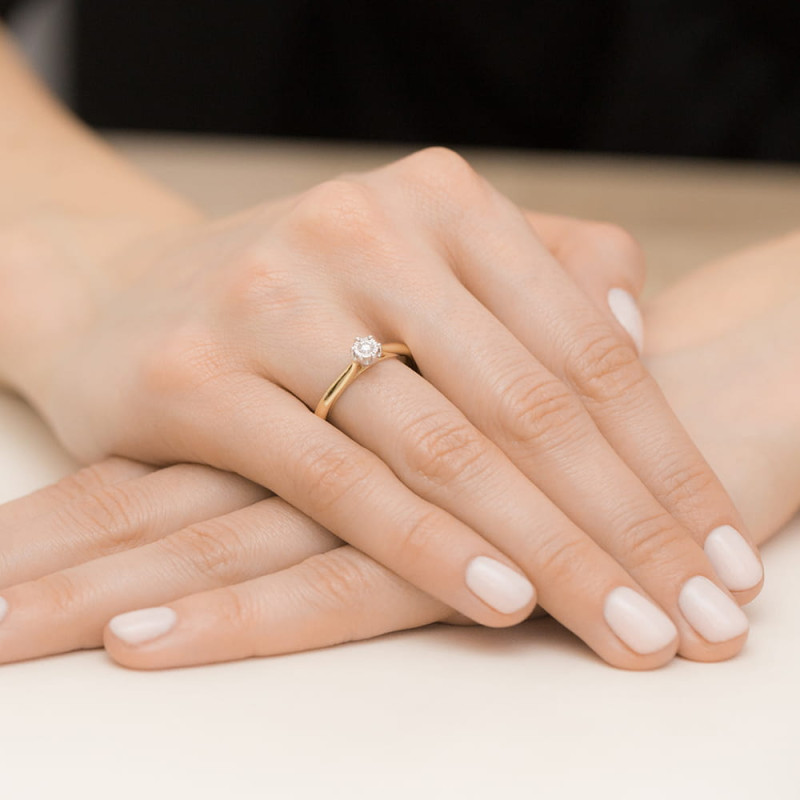 Pierścionek zaręczynowy SOLITER z diamentem złoto próba 585