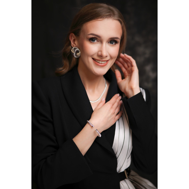 Kolczyki viralowe koło zaprezentowane na finalistce Miss Polski 2025 Angelice Gimel