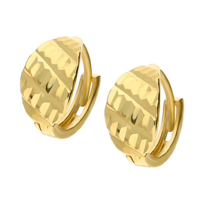 Kolczyki złote grawerowane blaszki