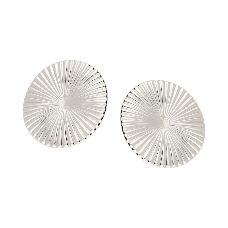 Kolczyki viralowe koło zaprezentowane na finalistce Miss Polski 2025 Angelice Gimel