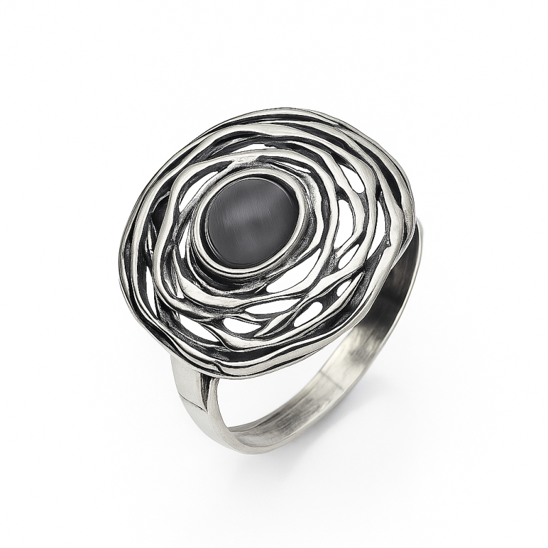 Pierścionek srebrny kwiat z szarym kamieniem