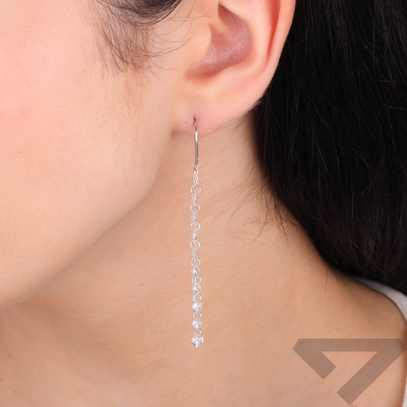 Kolczyki srebrne przeciągane zdobione cyrkoniami