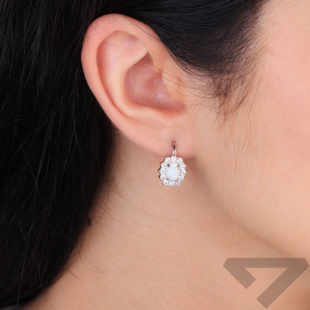 Kolczyki srebrne Markizy z kamieniem jubilerskim opalem białym