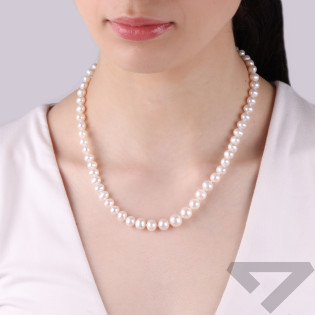 Naszyjnik z perłami naturalnymi zaprezentowany na Miss Czech Republic Michaela Macháčková