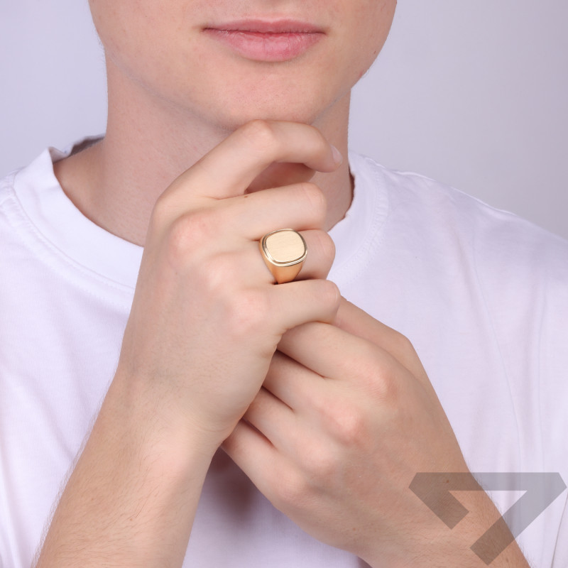 Sygnet złoty z matowym owalem próba 585