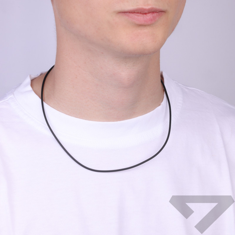 Naszyjnik kauczuk czarny 2mm zapięcie srebrne rodowane