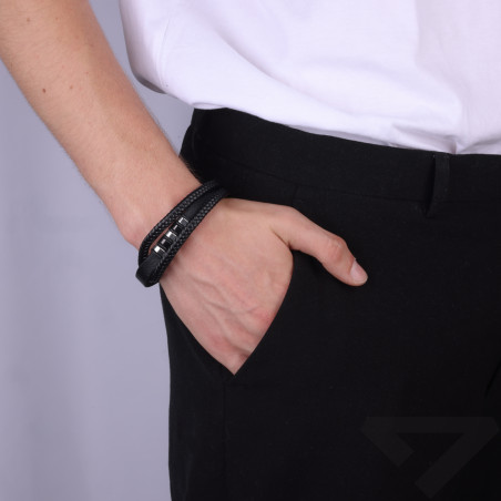 Bransoleta stalowa trzy skórzane paski koloru czarnego