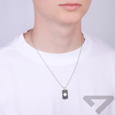 Naszyjnik srebrny nieśmiertelnik z czarną emalią i różą wiatrów