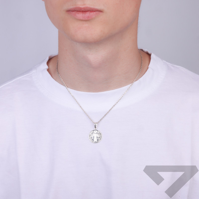 Medalik srebrny rodowany Benedyktyński