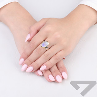 Pierścionek metaloplastyka z brassem wysadzany naturalnym kamieniem księżycowym