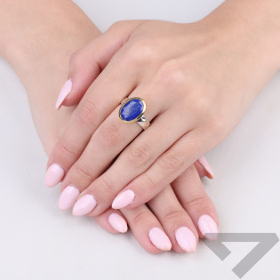 Pierścionek metaloplastyka z brassem wysadzany naturalnym lapis lazuli