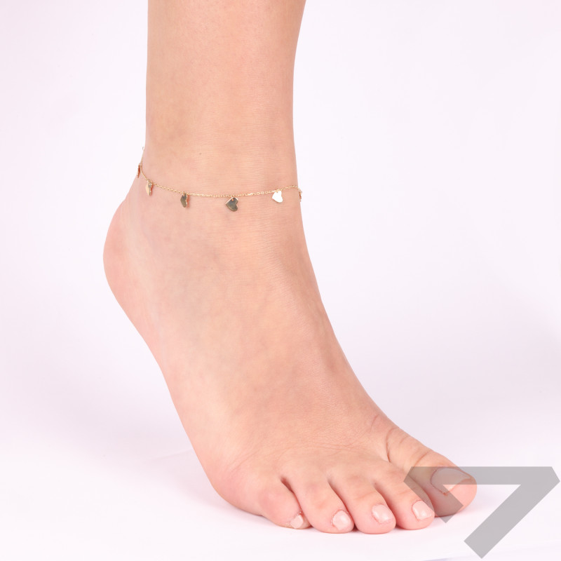 Bransoleta złota na nogę z serduszkami