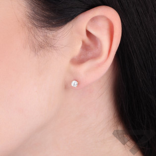 Kolczyki złote z cyrkonią średnicy 4 mm w czterech łapkach próba 585