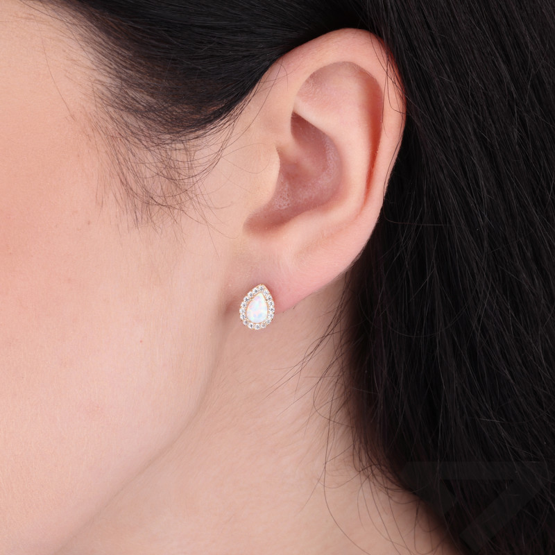 Kolczyki złote opal biały jubilerski w kształcie kropli