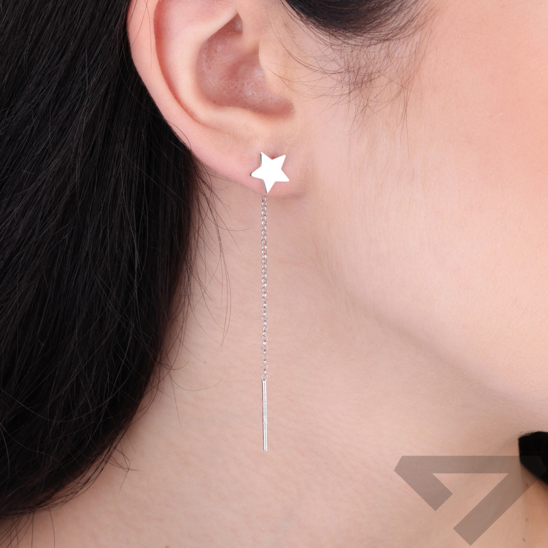 Kolczyki srebrna gwiazdka pełna przeciągana na łańcuszku rolo