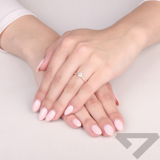 Pierścionek złoty Soliter bis z diamentami laboratoryjnymi 0,67 ct