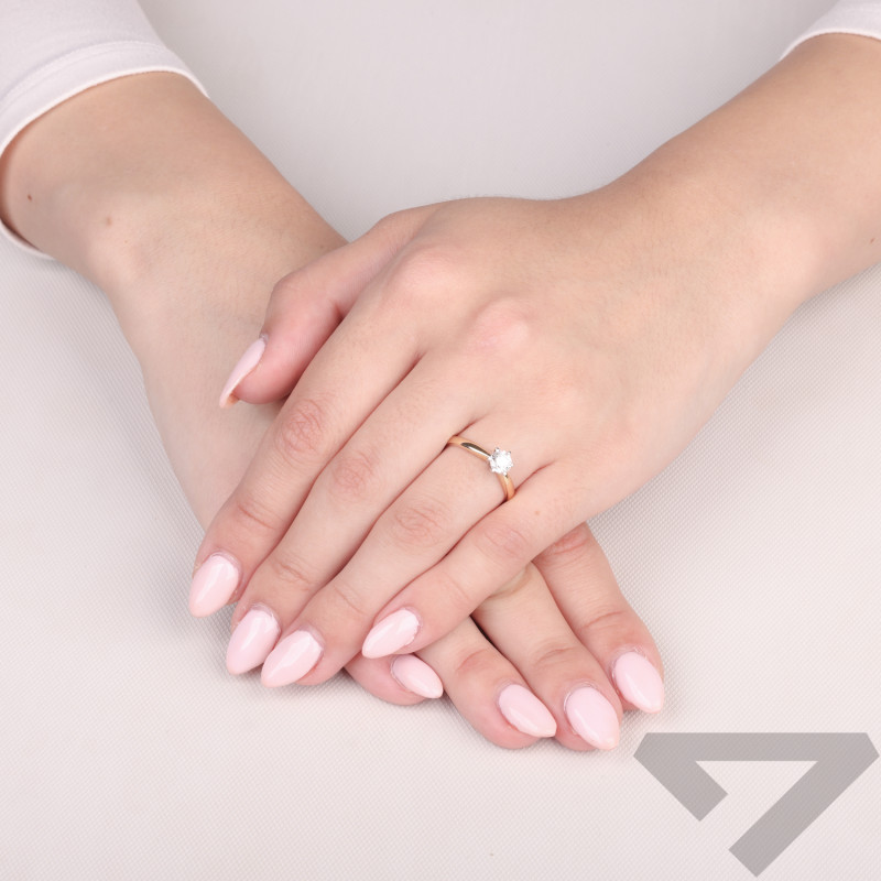 Pierścionek złoty Soliter z diamentem laboratoryjnym 0,55 ct