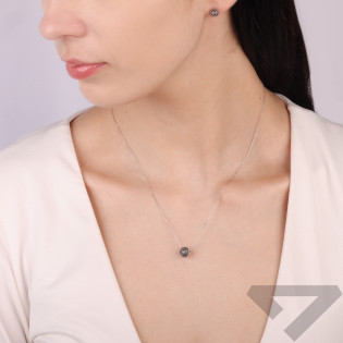 Komplet biżuterii naszyjnik i kolczyki kulka z czarnymi cyrkoniami