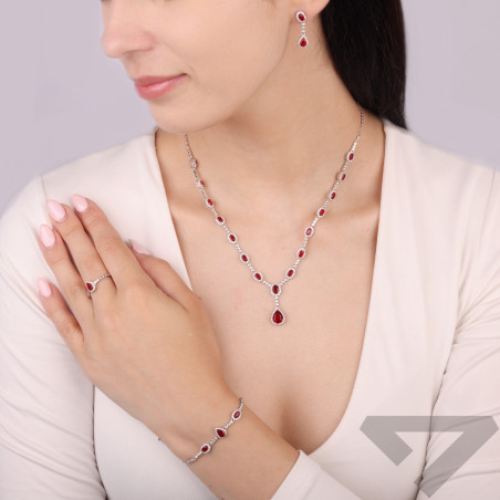 Naszyjnik srebrny Markiza owalna i łezka z czerwoną cyrkonią