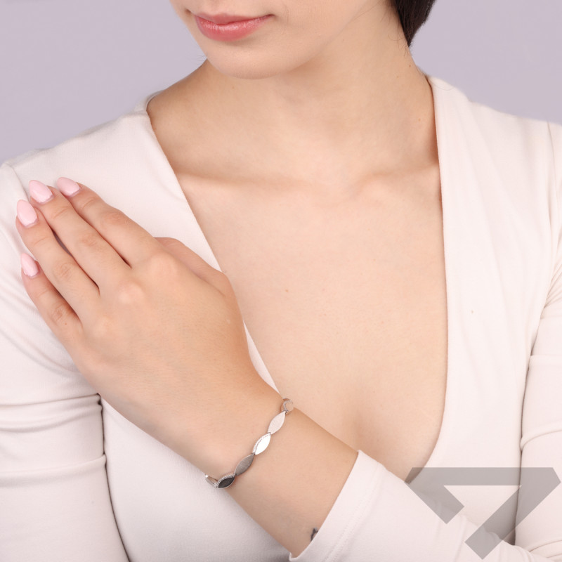 Bransoleta łezka z cyrkoniami