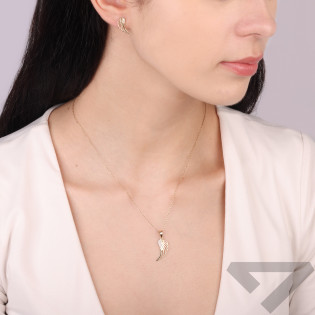 Wisiorek złoty skrzydło ażur z cyrkoniami