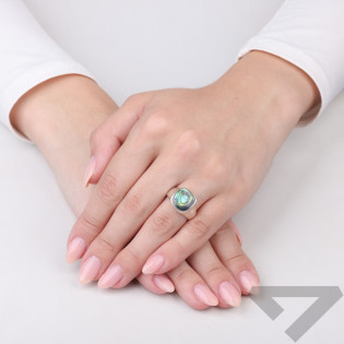 Sygnet srebrny z muszlą