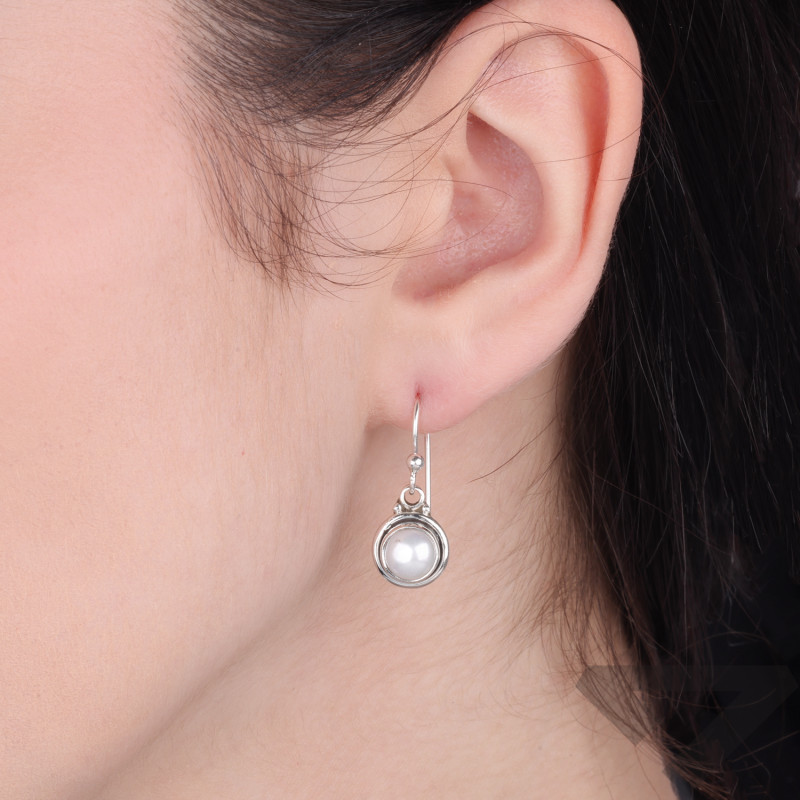 Kolczyki srebrne z naturalną perłą 6 mm