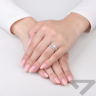 Pierścionek srebrny Noble Rings cyrkonia ze złotą blaszką